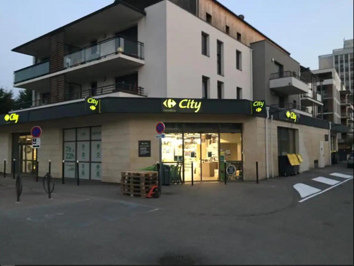 Logement A Brive, Proche Centre-Ville Et Gare, Avec Climatisation - Internet Fibre - Stationnements Gratuit Экстерьер фото